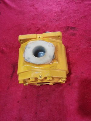 07444-66103 HYDRAULIC PUMP A. KOMATSU parts D80A, D80E, D80P, D85A, D85E, D85P HYDRAULIC