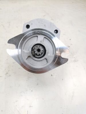Υδραυλικοί κινητήρες μετάδοσης CBW-F306-AFΦ9R Σίδηρος Υλικά από κράμα αλουμινίουl Σειρά CBW Κινητήρες λαδιού υψηλής ιπποδύναμης για βιομηχανικά μηχανήματα Εργοστασιακή προμήθεια